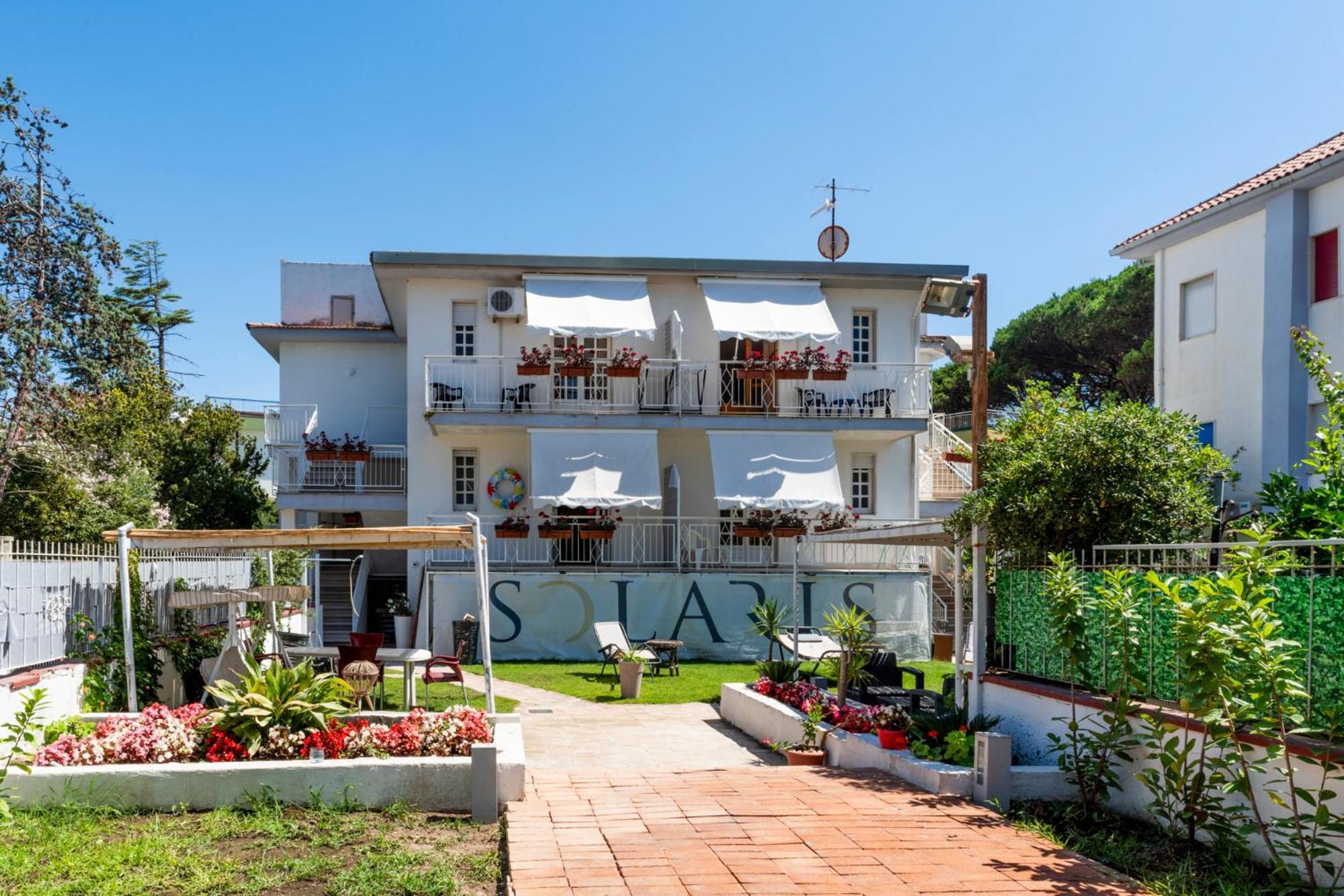 Bed and Breakfast Solaris Paestum Exterior foto
